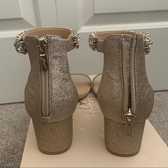 Jewel Badgley Mischka Gold Katerina Ankle Strap Sandal - Picture 5 of 11